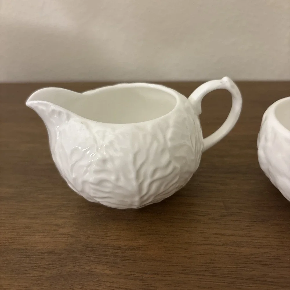 Wedgwood Countryware Bone China Milk/Cream Jug & Open Sugar Bowl Small‎ Set